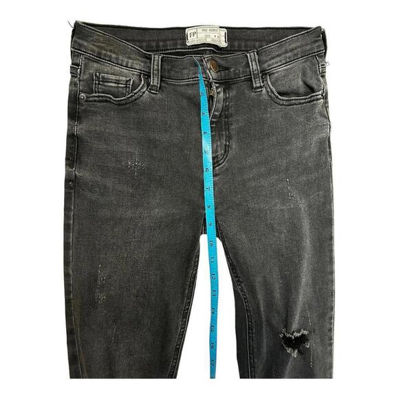 Free People l Great Heights Fringe Cropped Skinny Jeans in Washed Black Size 26 - Picture 6 of 10